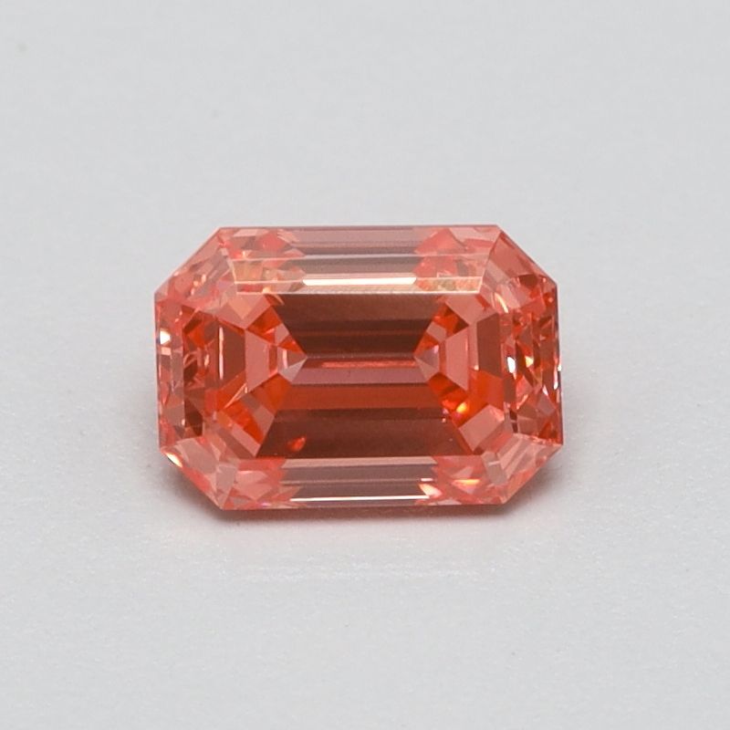 0.31 CT Fancy Vivid Pink EMERALD