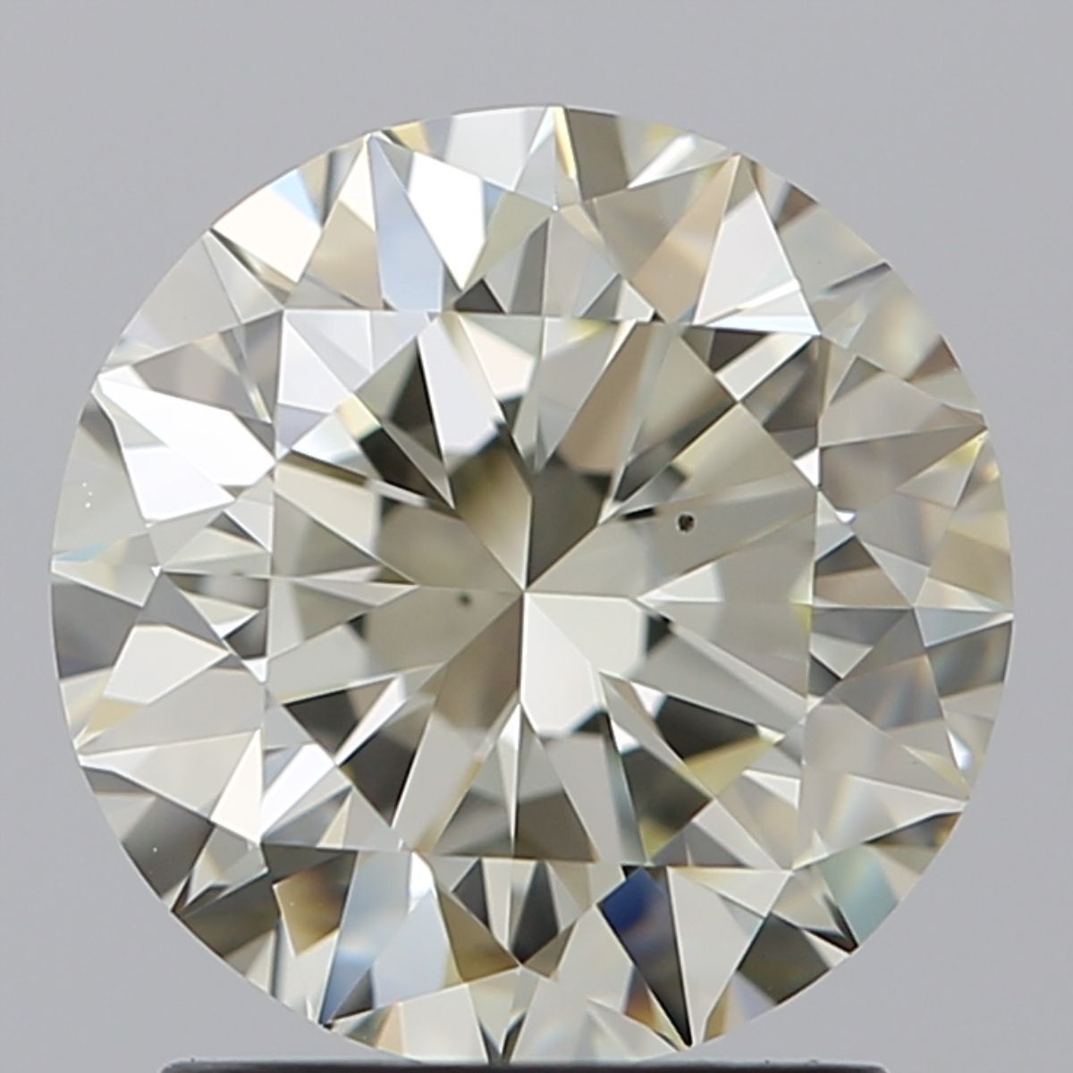 Prírodný diamant okrúhly...