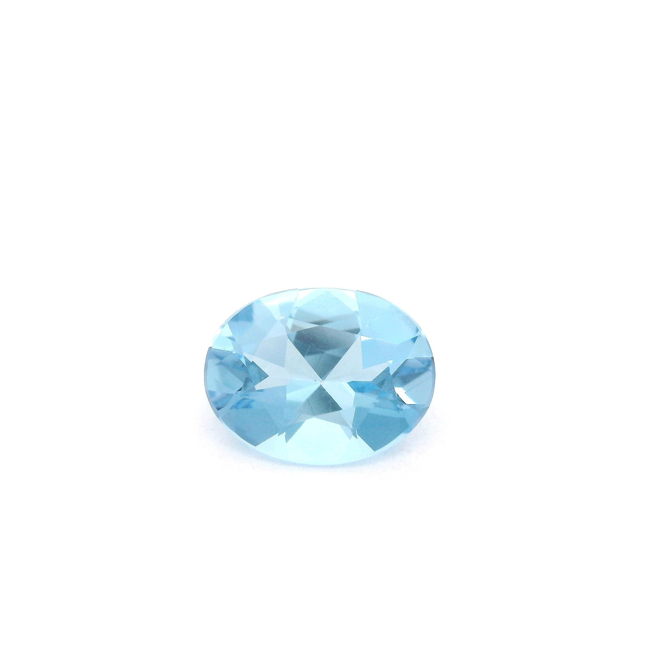 Akwamaryn 1,23 ct, niebieski, szlif owalny