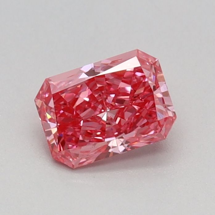 0.4 CT Fancy Vivid Pink RADIANT