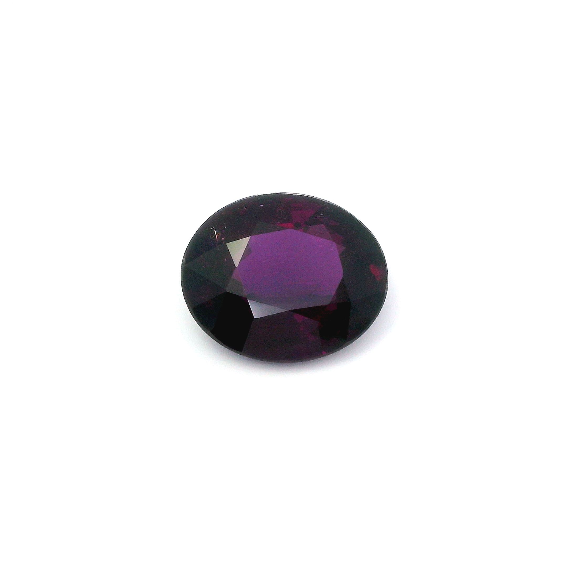 8.96 ct Oval Garnet