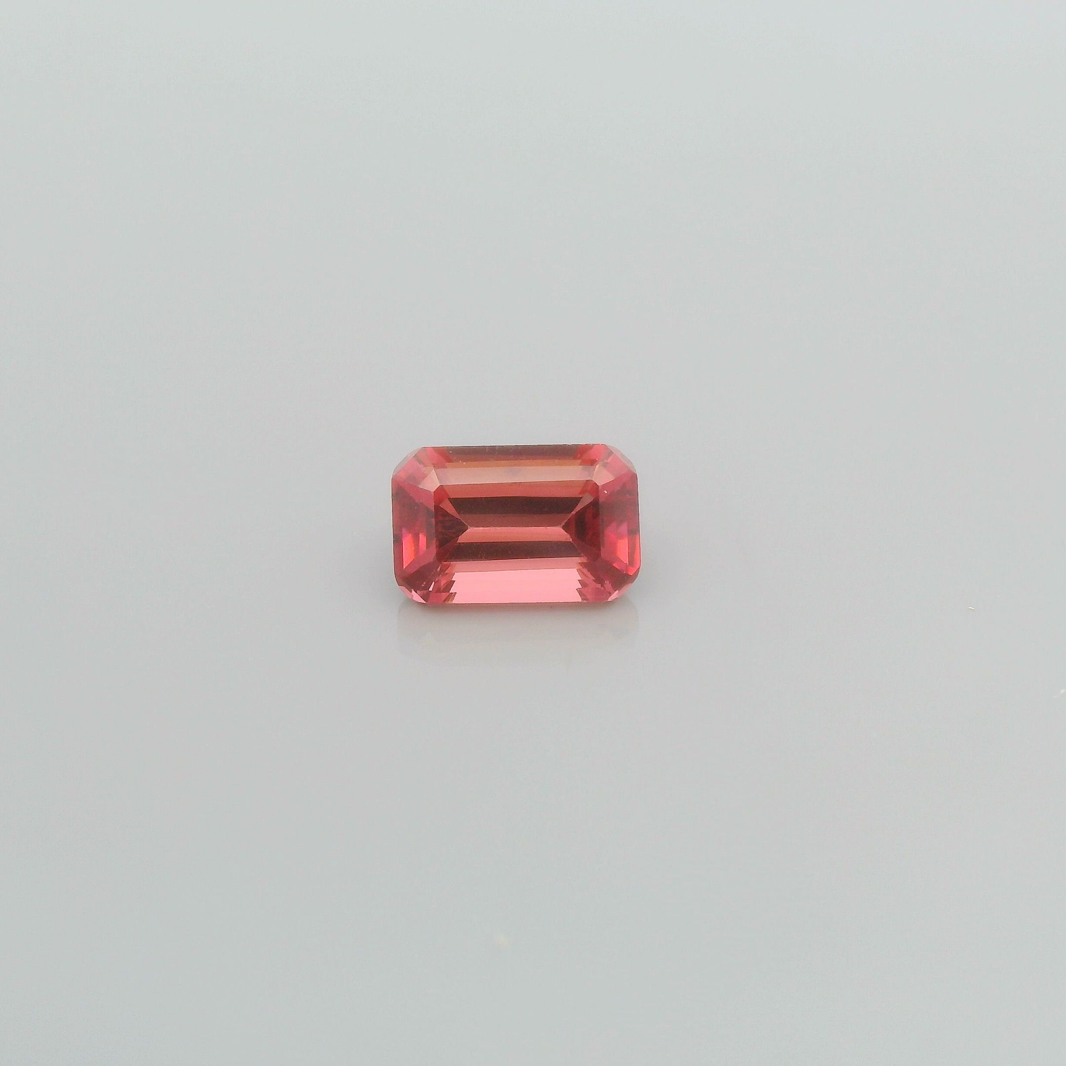 Turmalin 1,34 ct, różowy, szlif ośmiokątny