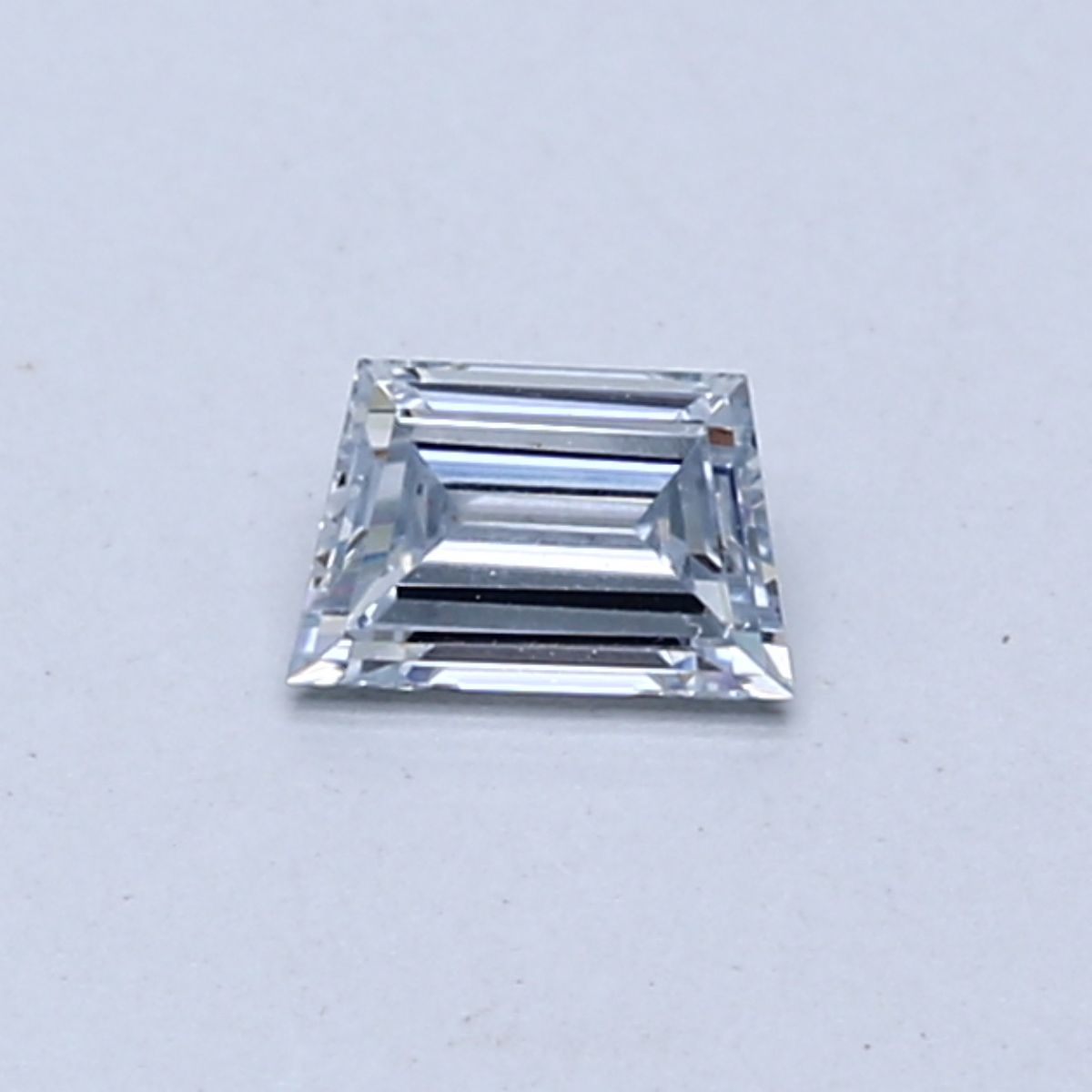 0.28 CT Blue TRAPEZOID