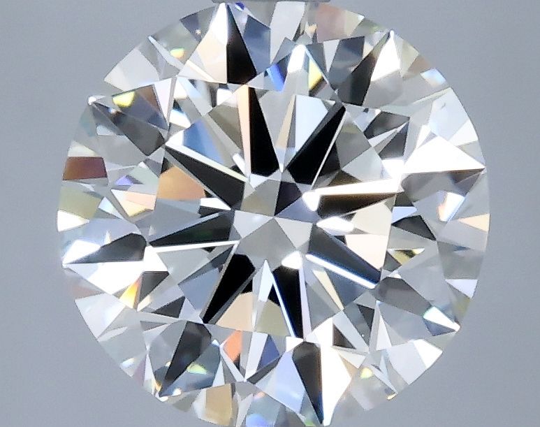 Prírodný diamant okrúhly...