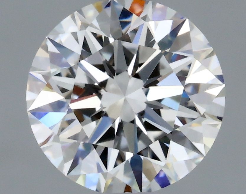 Prírodný diamant okrúhly...