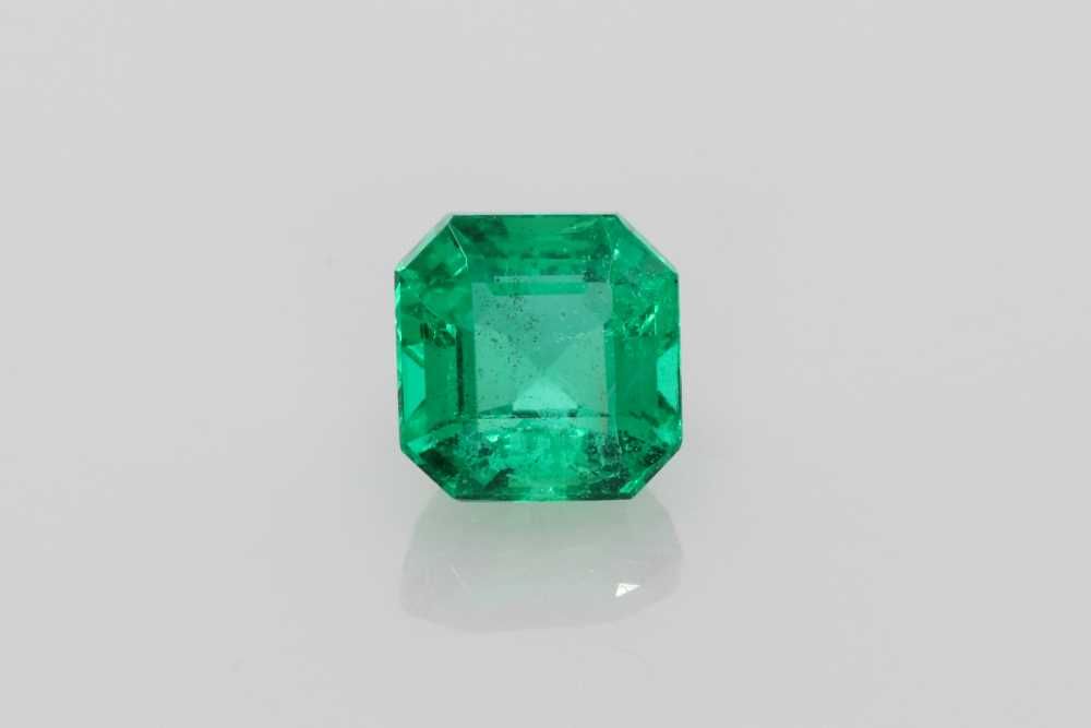 Szmaragd 1,11 ct, zielony, szlif asscher