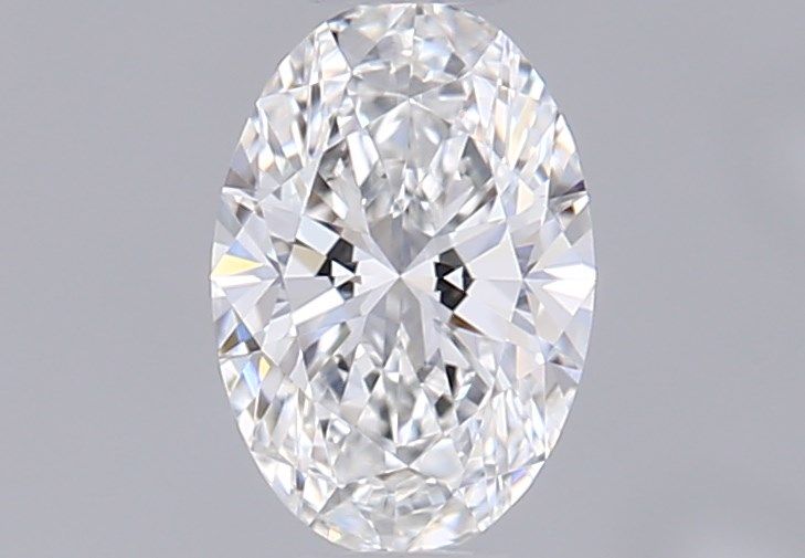 Prírodný diamant oval,...