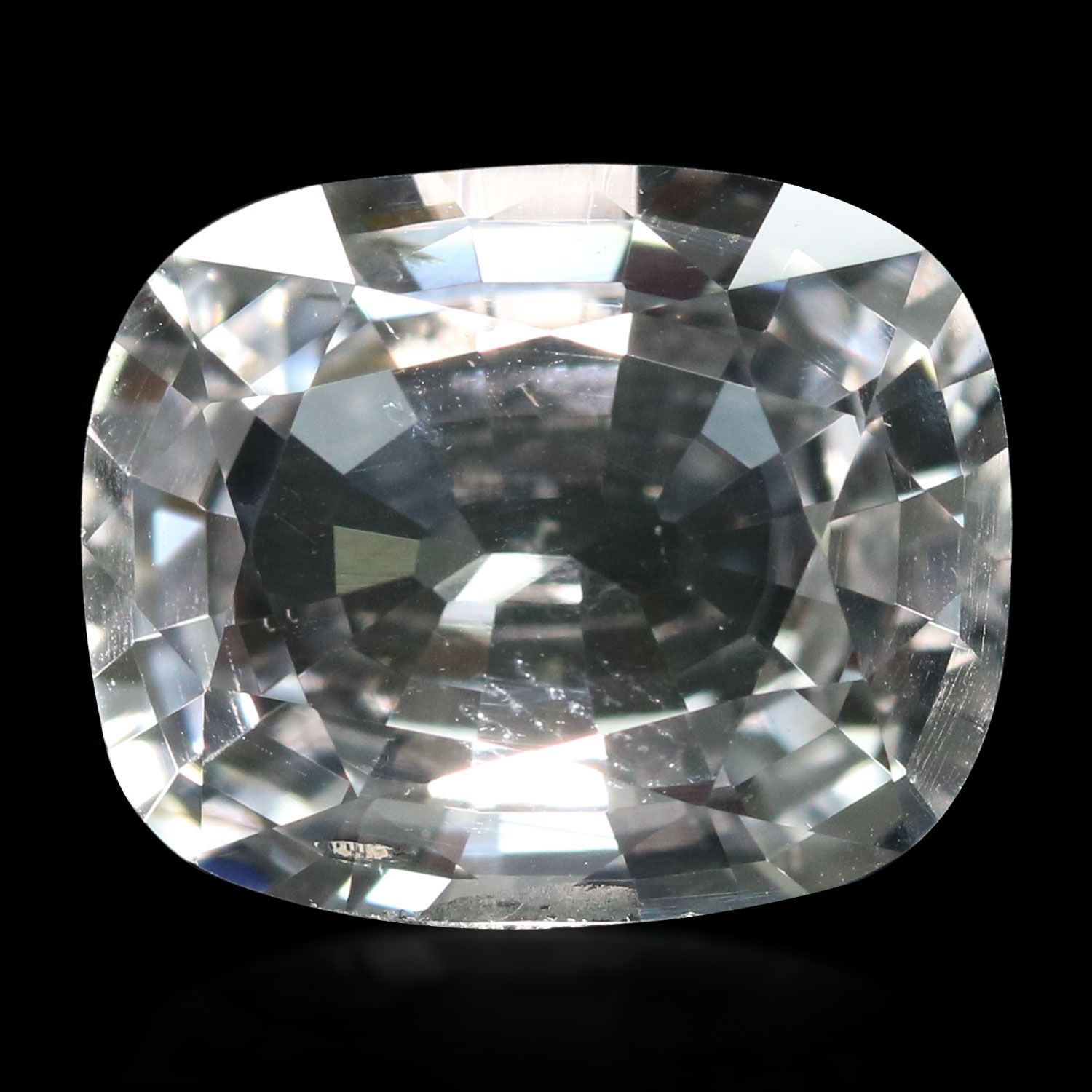 ZIRCON FACETED 7.27ct WHITE MI CAMBODIA NONE