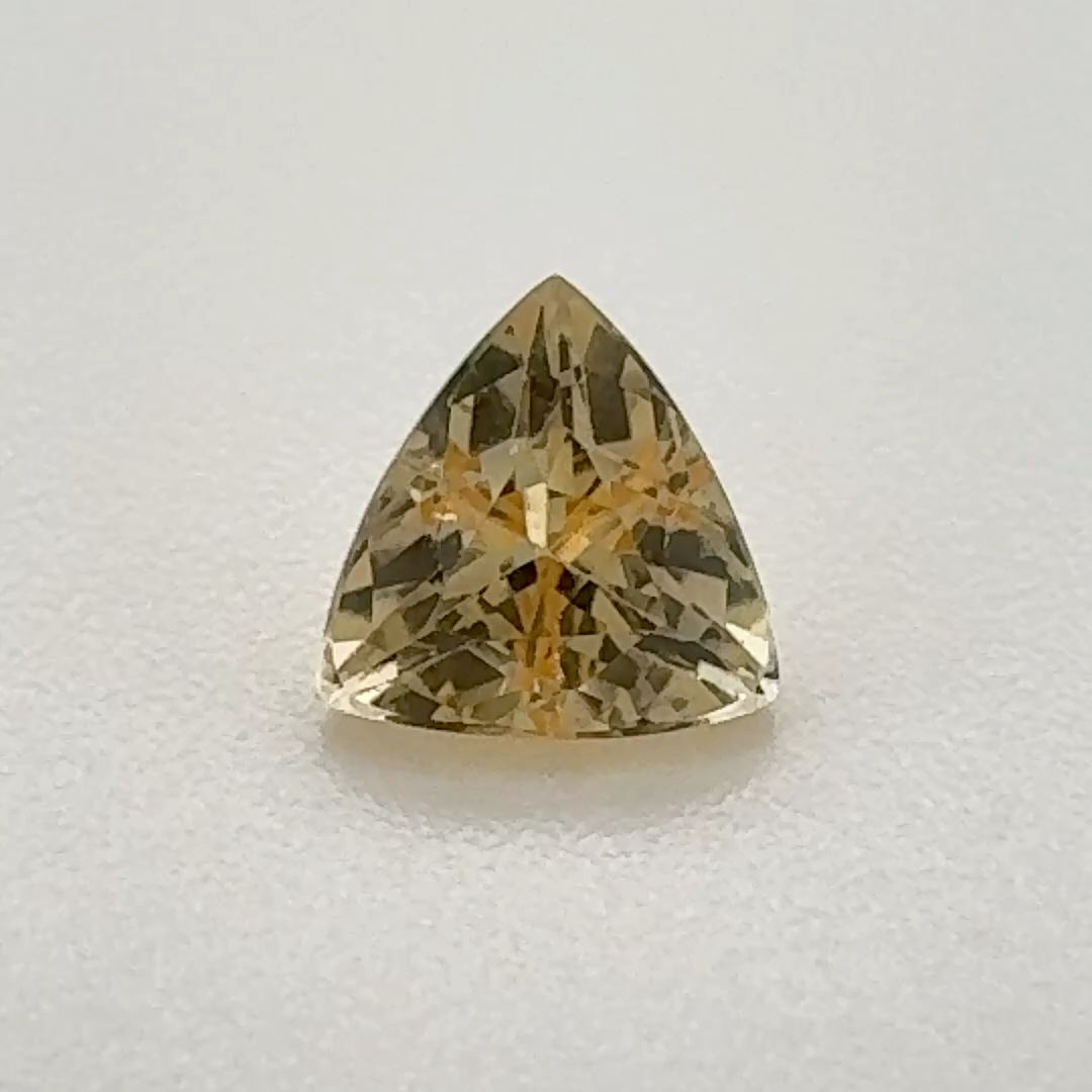 0.56 ct Topaz