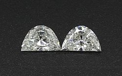 Prírodný diamant half moon,...