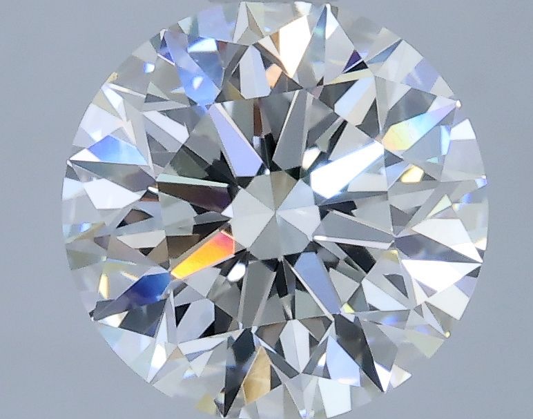 Prírodný diamant okrúhly...