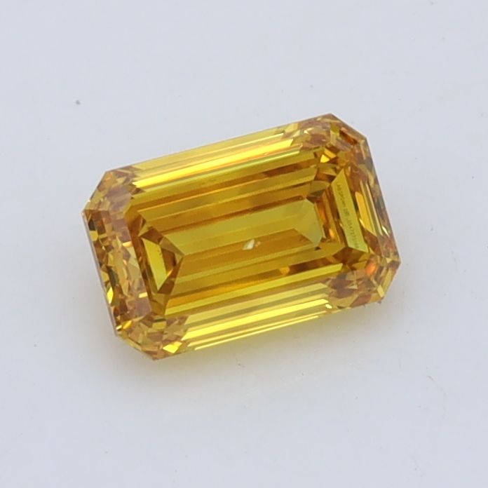 0.7 CT Fancy Vivid Yellow EMERALD