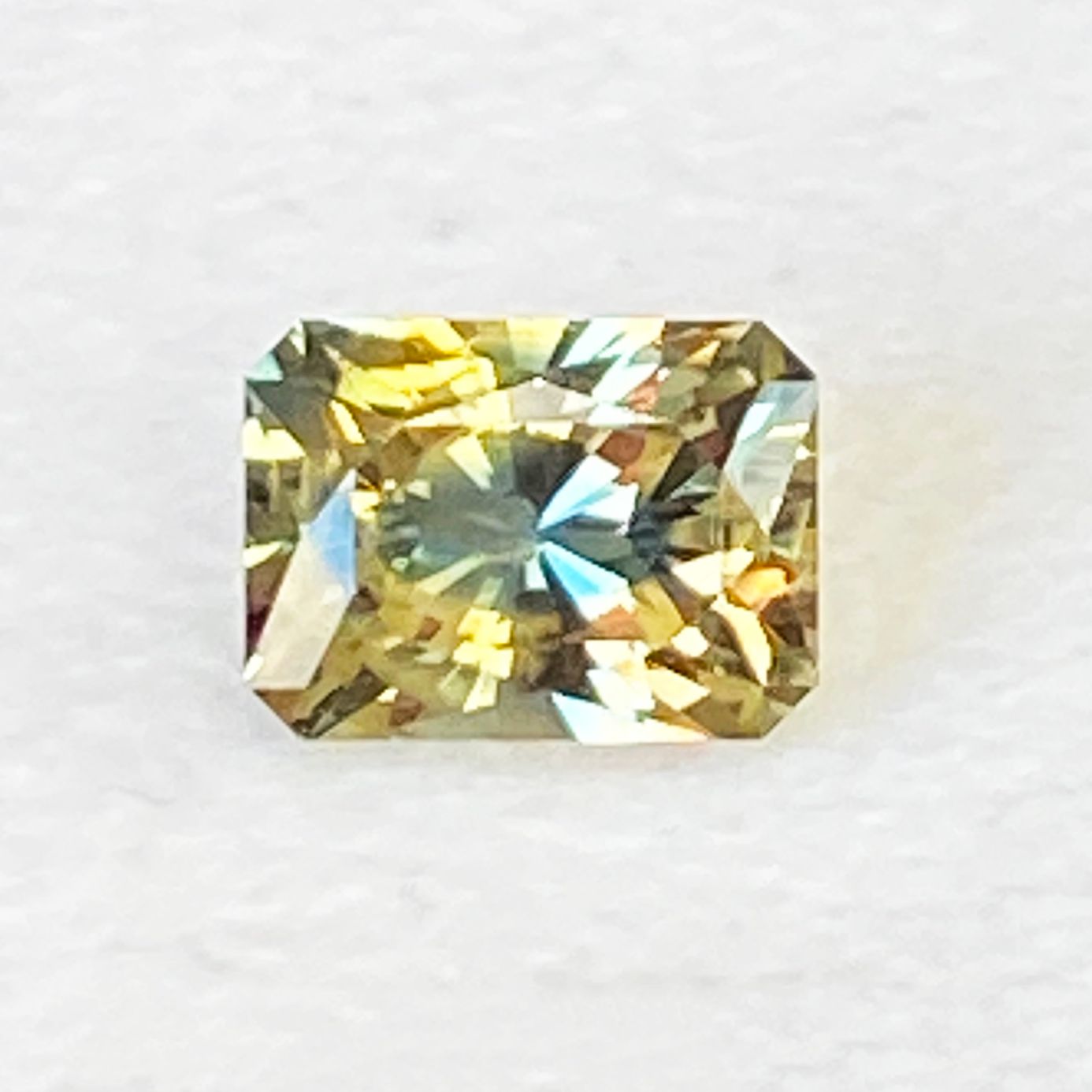 SAPPHIRE FACETED 2.0ct MULTI_COLOR Multi EC UNITEDSTATES HEATED