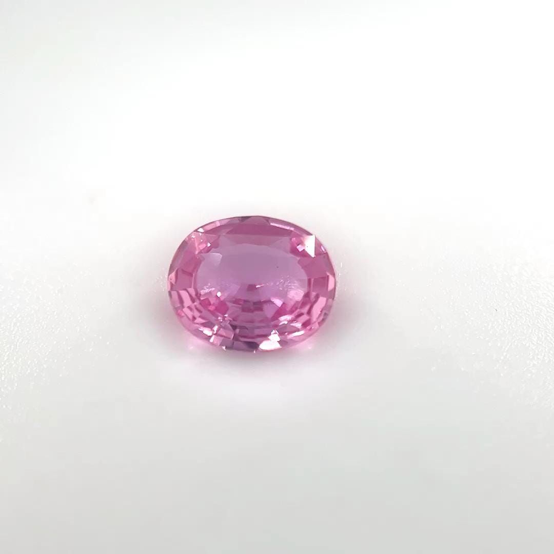 Szafir 1,10 ct, różowy, szlif owalny
