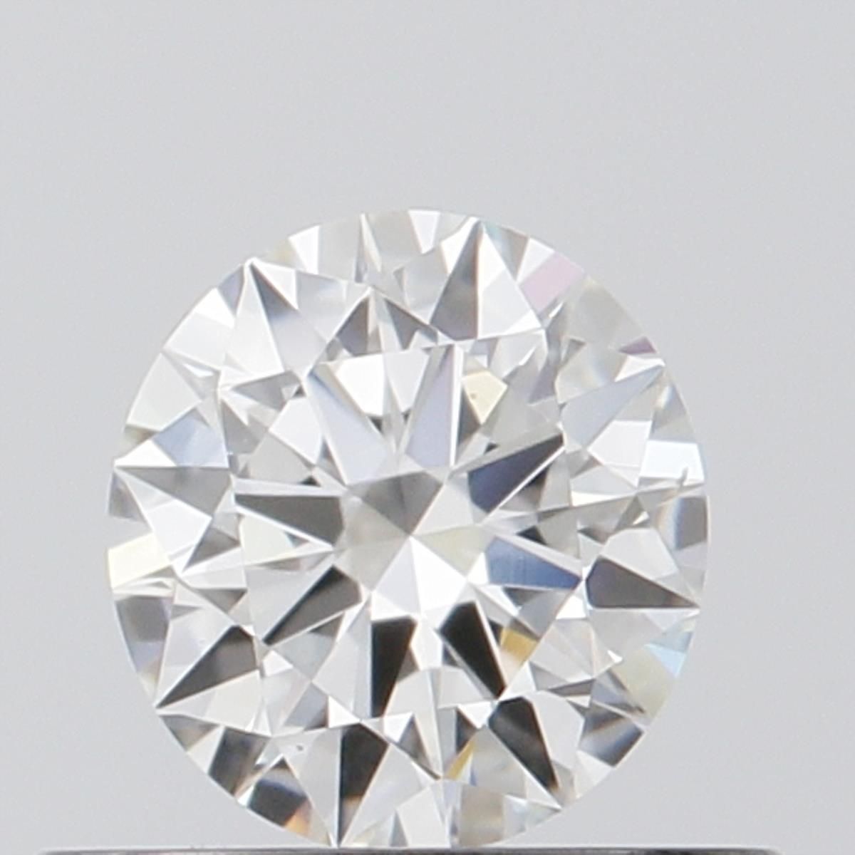 Prírodný diamant okrúhly...