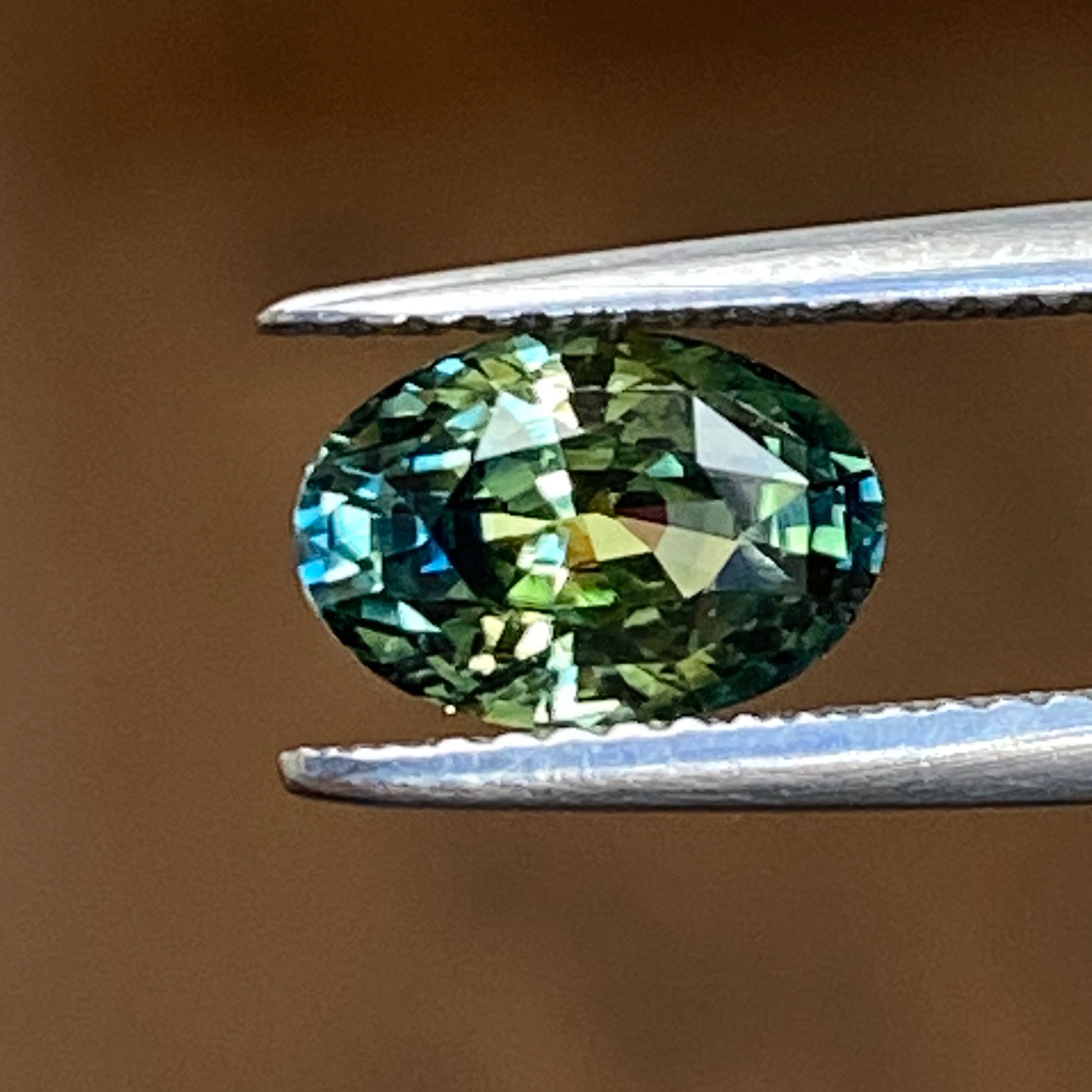 SAPPHIRE FACETED 2.14ct GREEN GREEN EC SRILANKA NONE