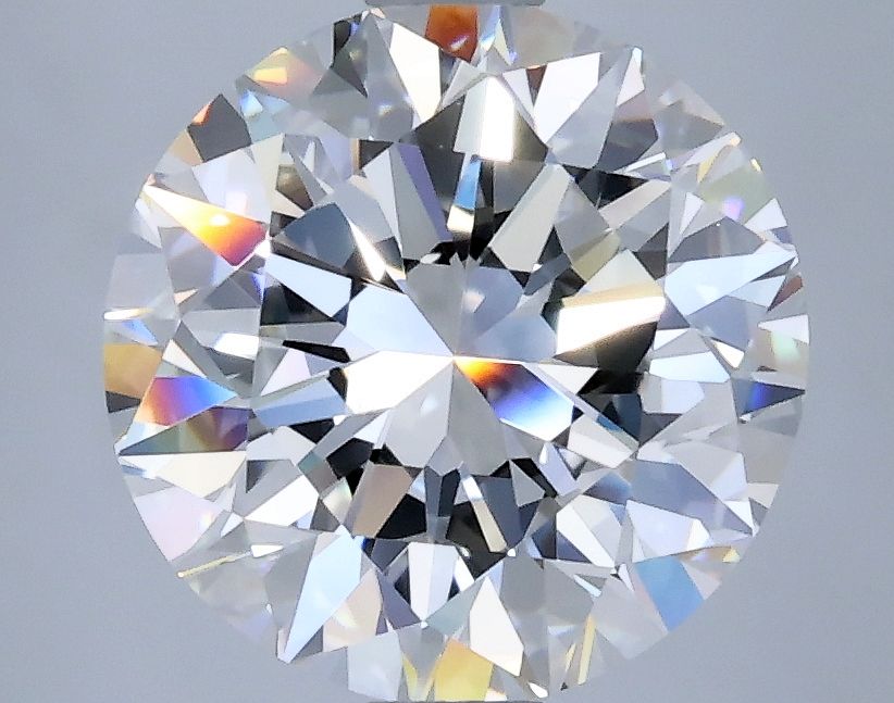 Prírodný diamant okrúhly...