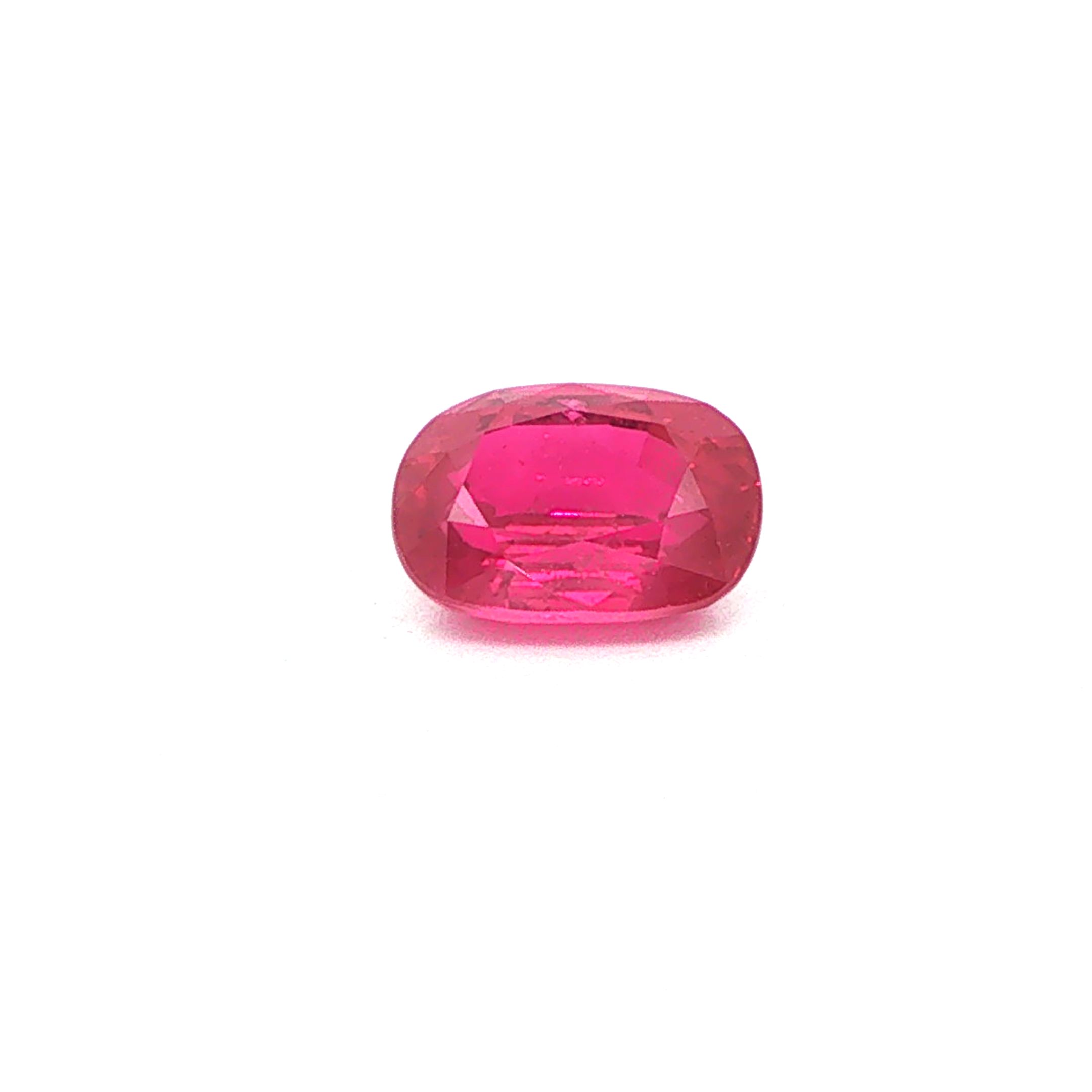 Rubin 2,40 ct, czerwony, szlif cushion