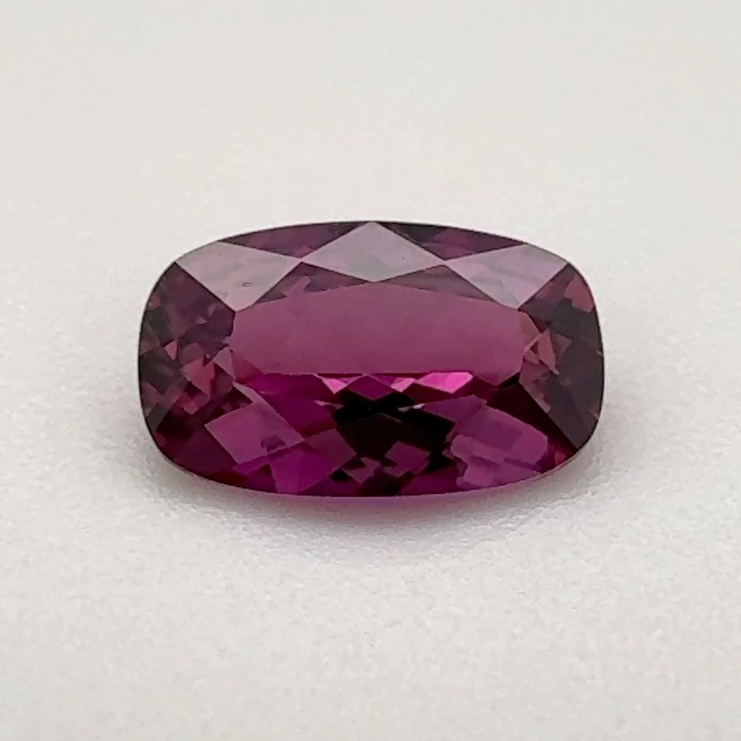 0.93 ct Sapphire