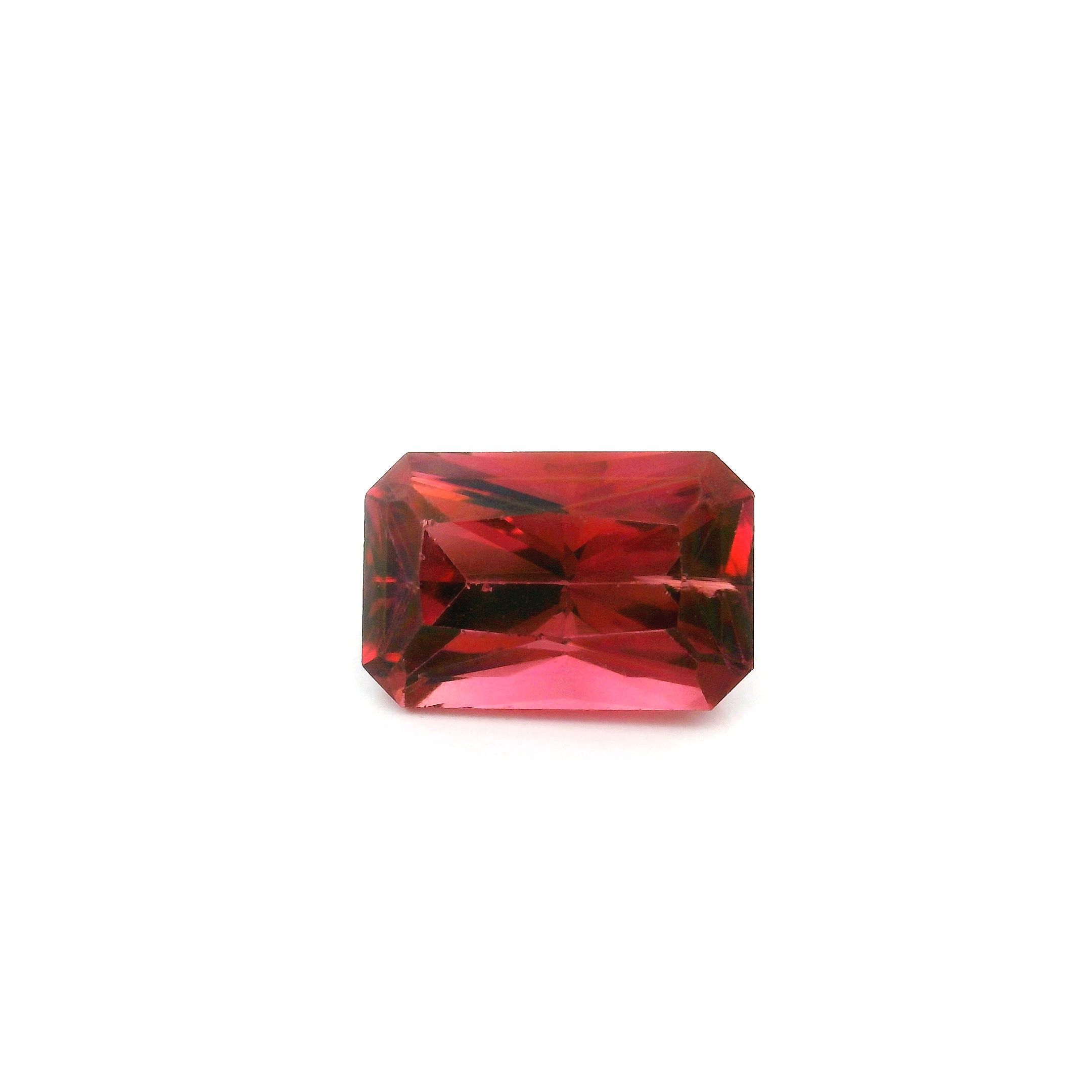6.69 ct Octagonal tourmaline