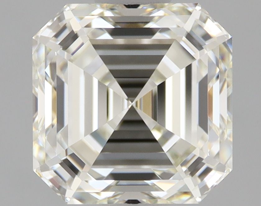 Prírodný diamant štvorcový...