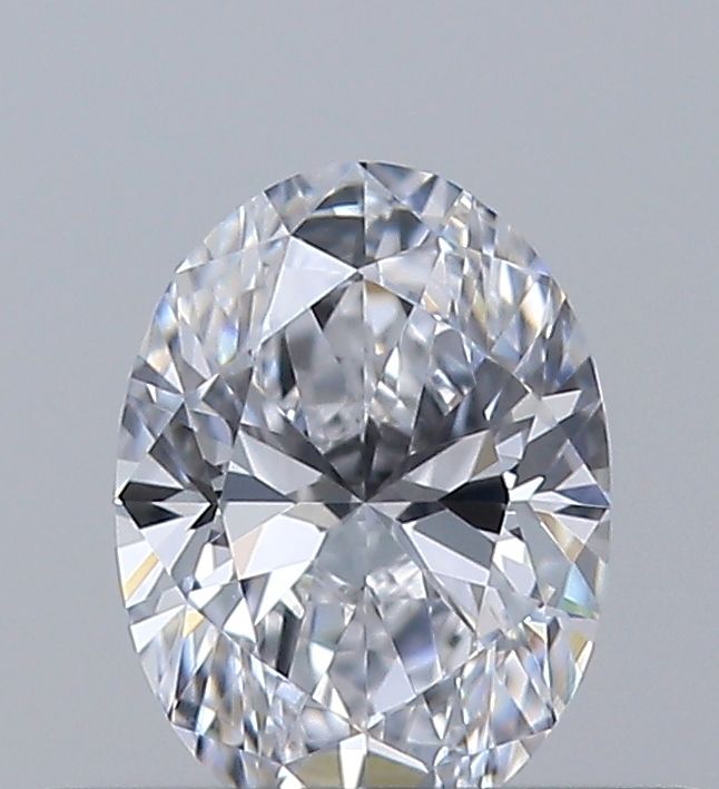 Prírodný diamant oval,...