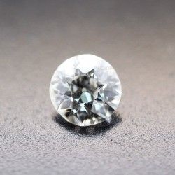 Prírodný diamant european...