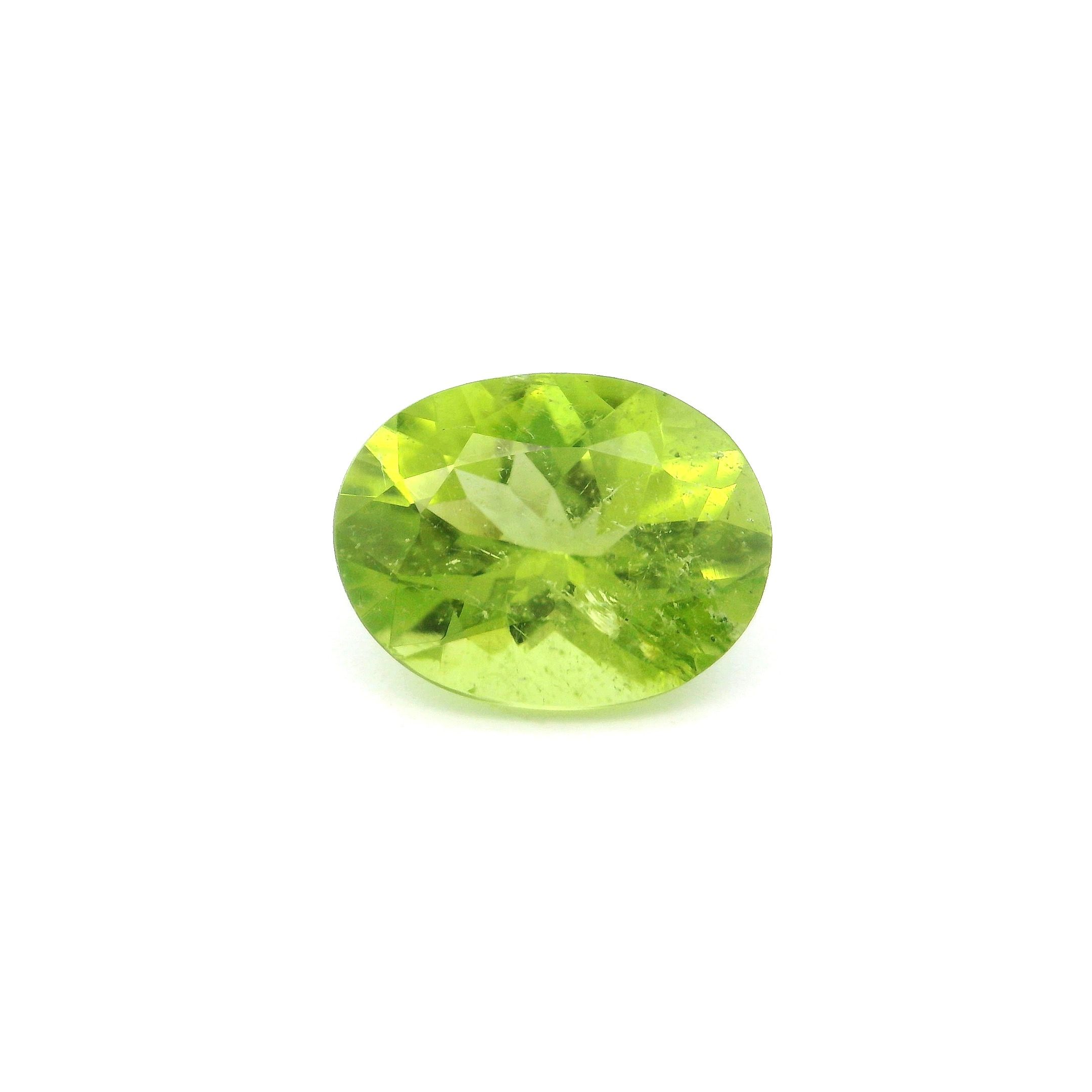 Perydot 1,72 ct, zielony, szlif owalny