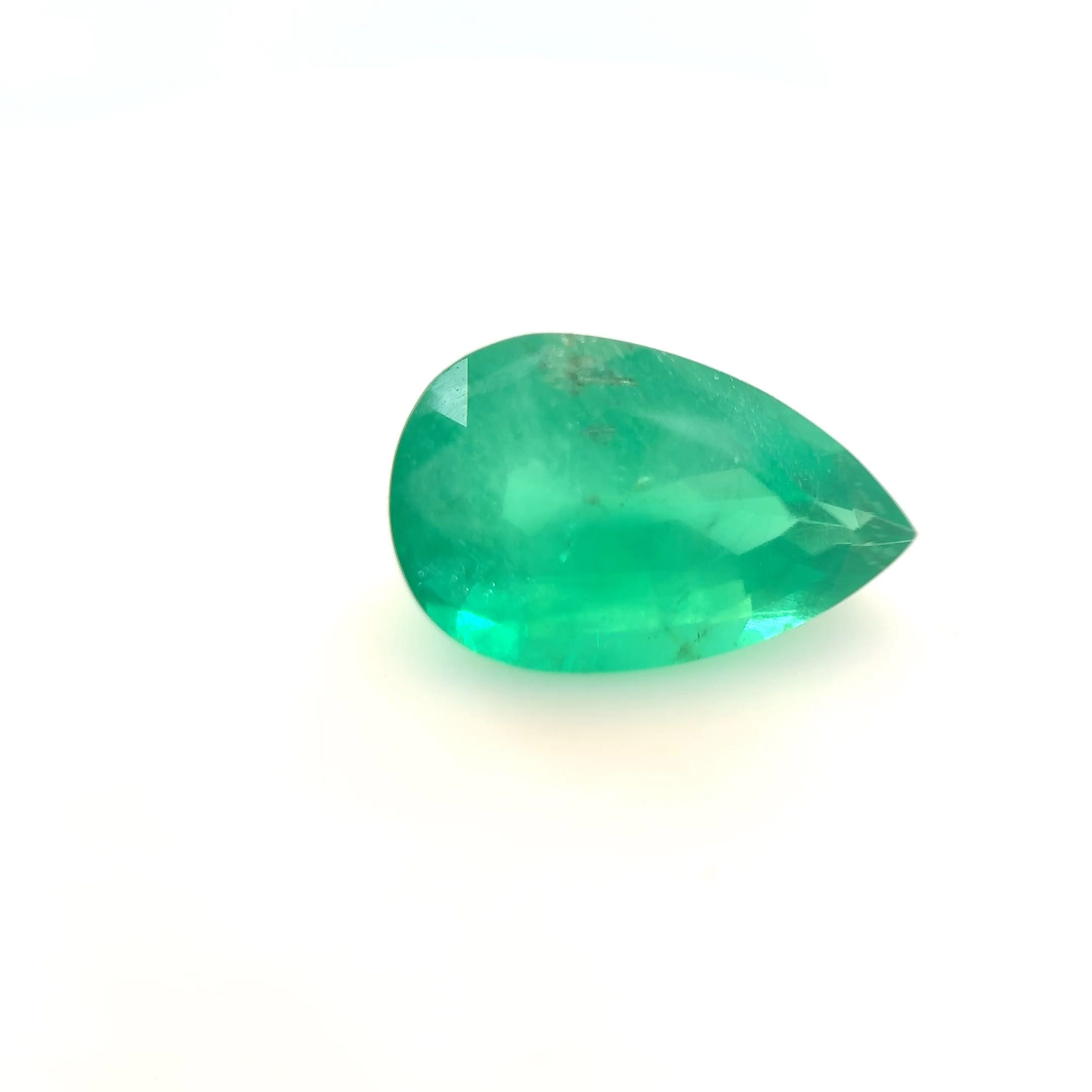 Szmaragd 2,22 ct, zielony, szlif gruszka
