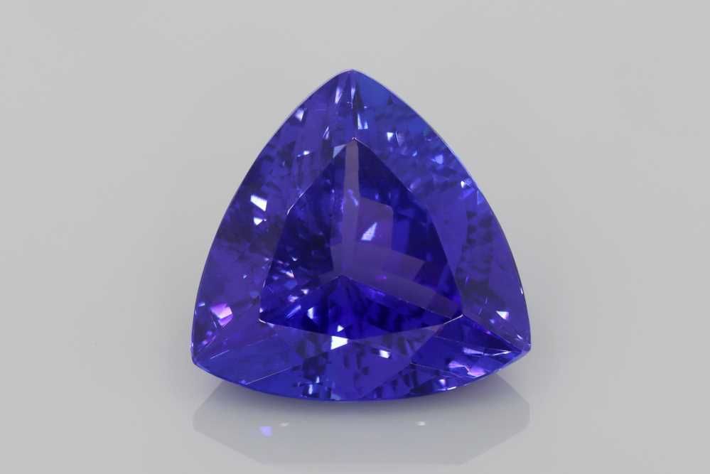 13.89 ct Tanzanite