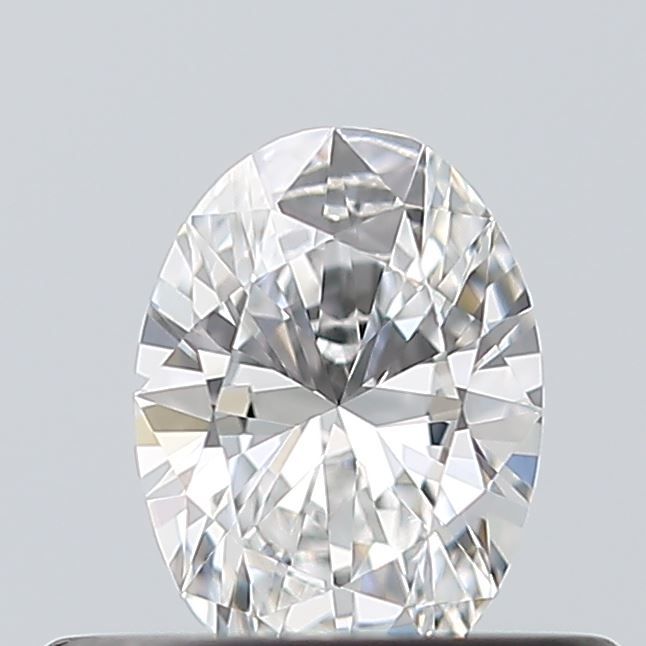 Prírodný diamant oval,...