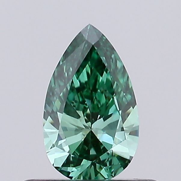 0.37 CT Fancy Vivid Green PEAR