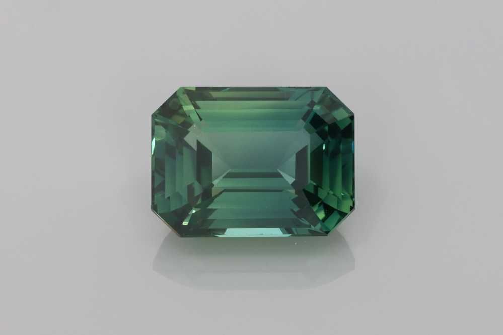 6.55 ct Emerald sapphire