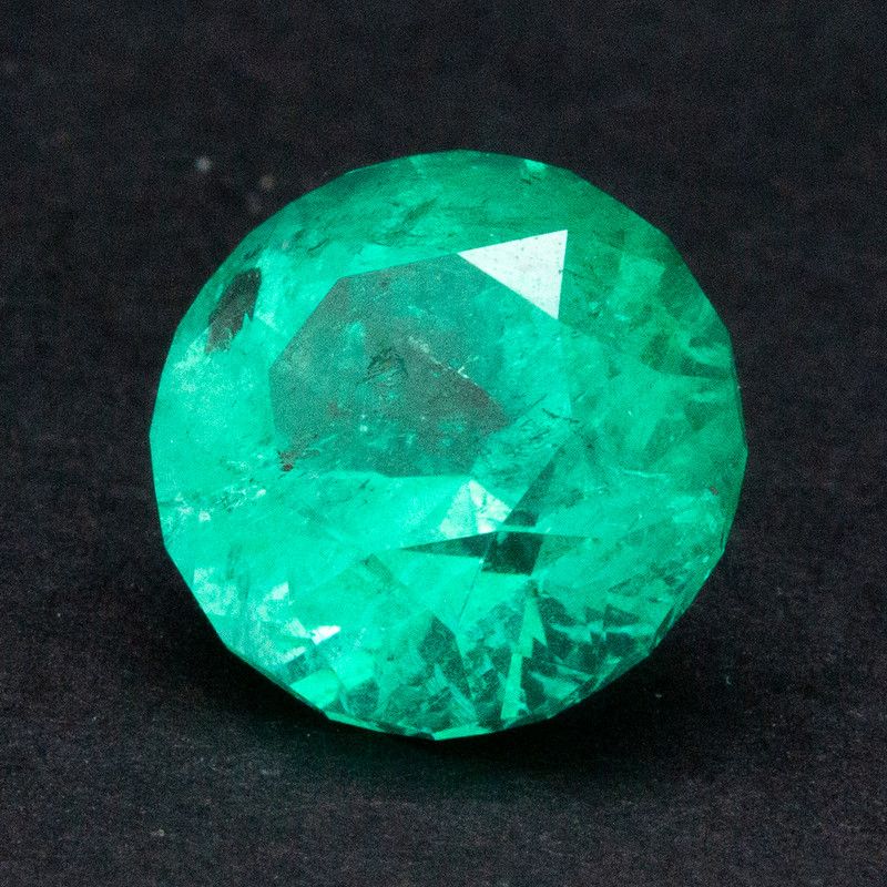 3.98 ct Emerald