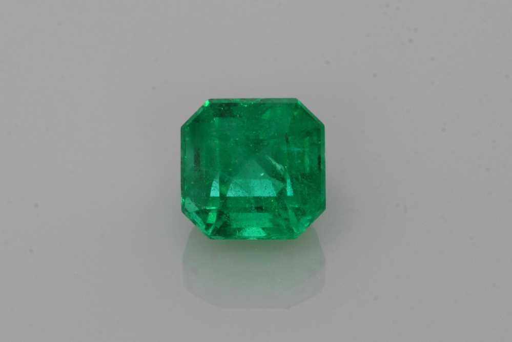 Szmaragd 1,22 ct, zielony, szlif asscher