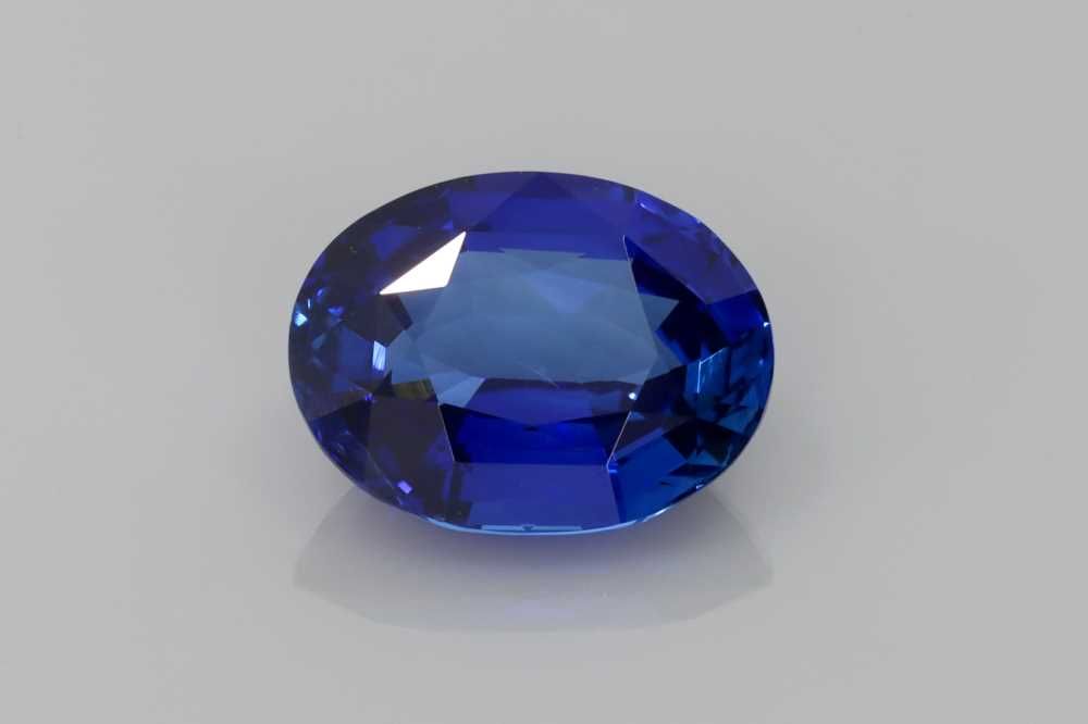 3.24 Carat Vivid Blue Oval Sapphire