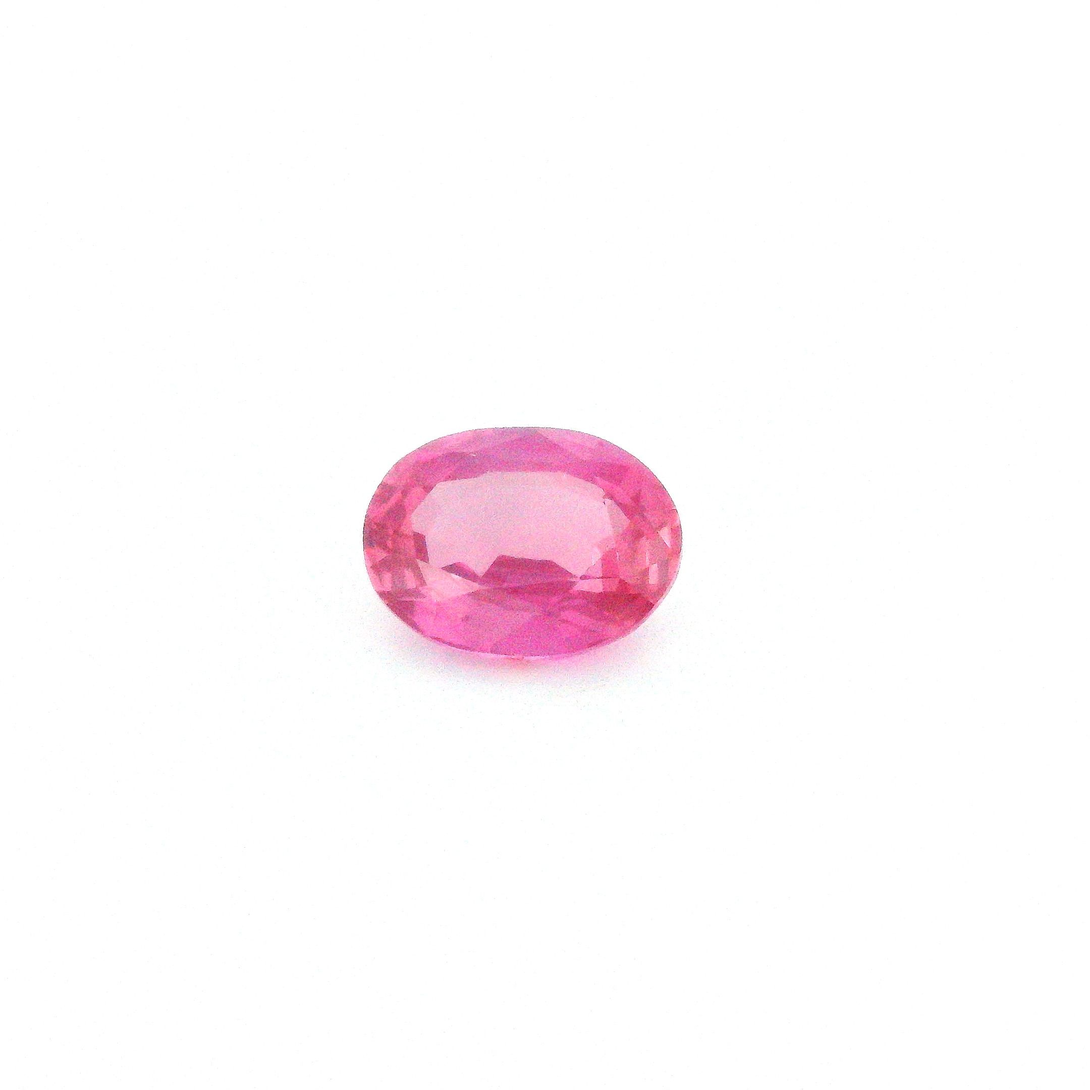 Szafir 1,29 ct, różowy, szlif owalny