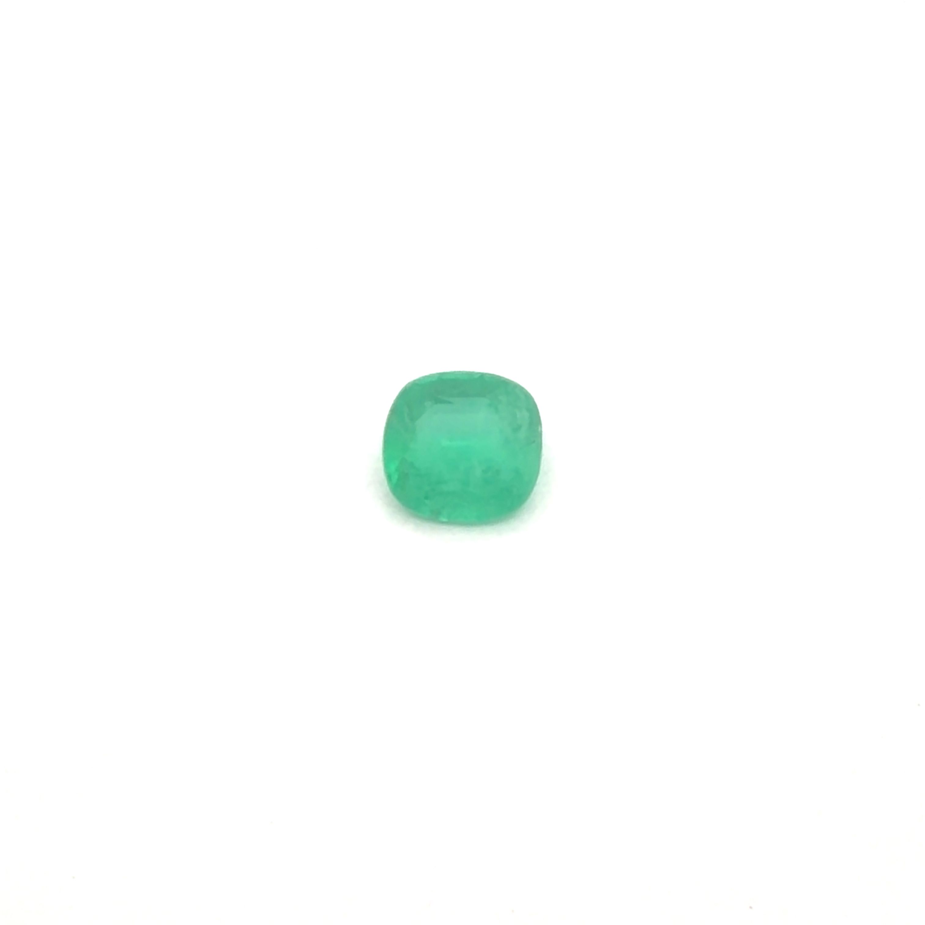 Szmaragd 1,52 ct, zielony, szlif cushion