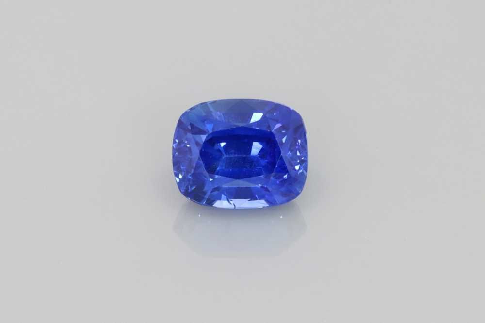 Szafir 1,62 ct, niebieski, szlif cushion