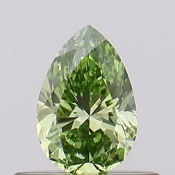 0.32 CT Fancy Vivid Green PEAR