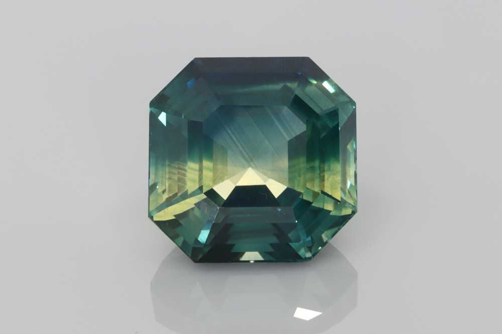 13.28 ct Sapphire