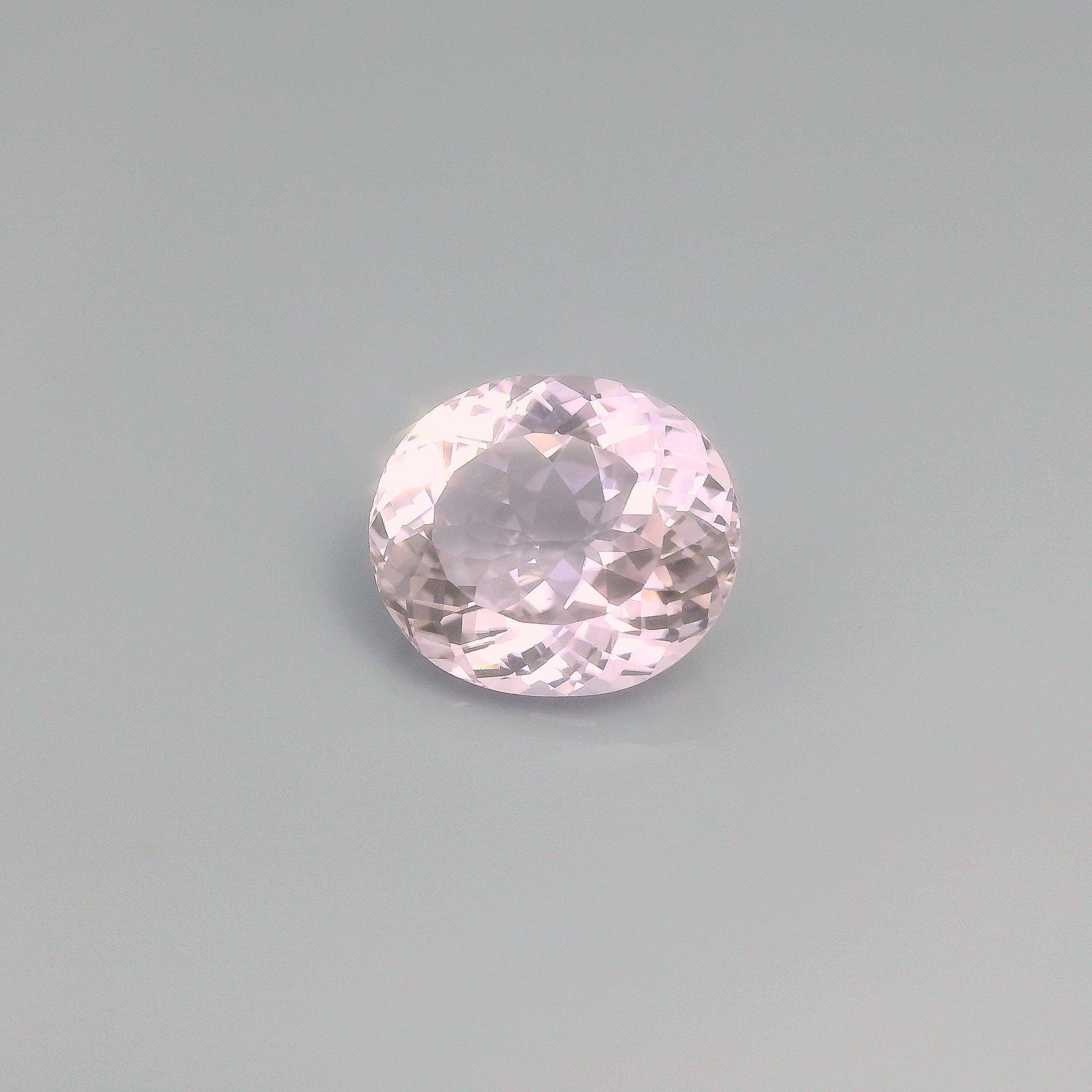 8.92 ct Kunzite
