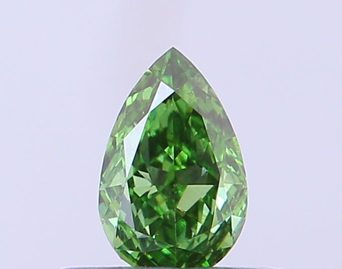 0.28 CT Fancy Vivid Green PEAR