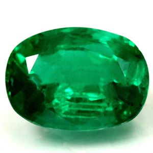 Szmaragd 1,83 ct, zielony, szlif cushion