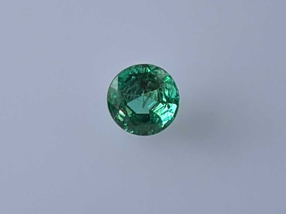 0.22 ct Emerald