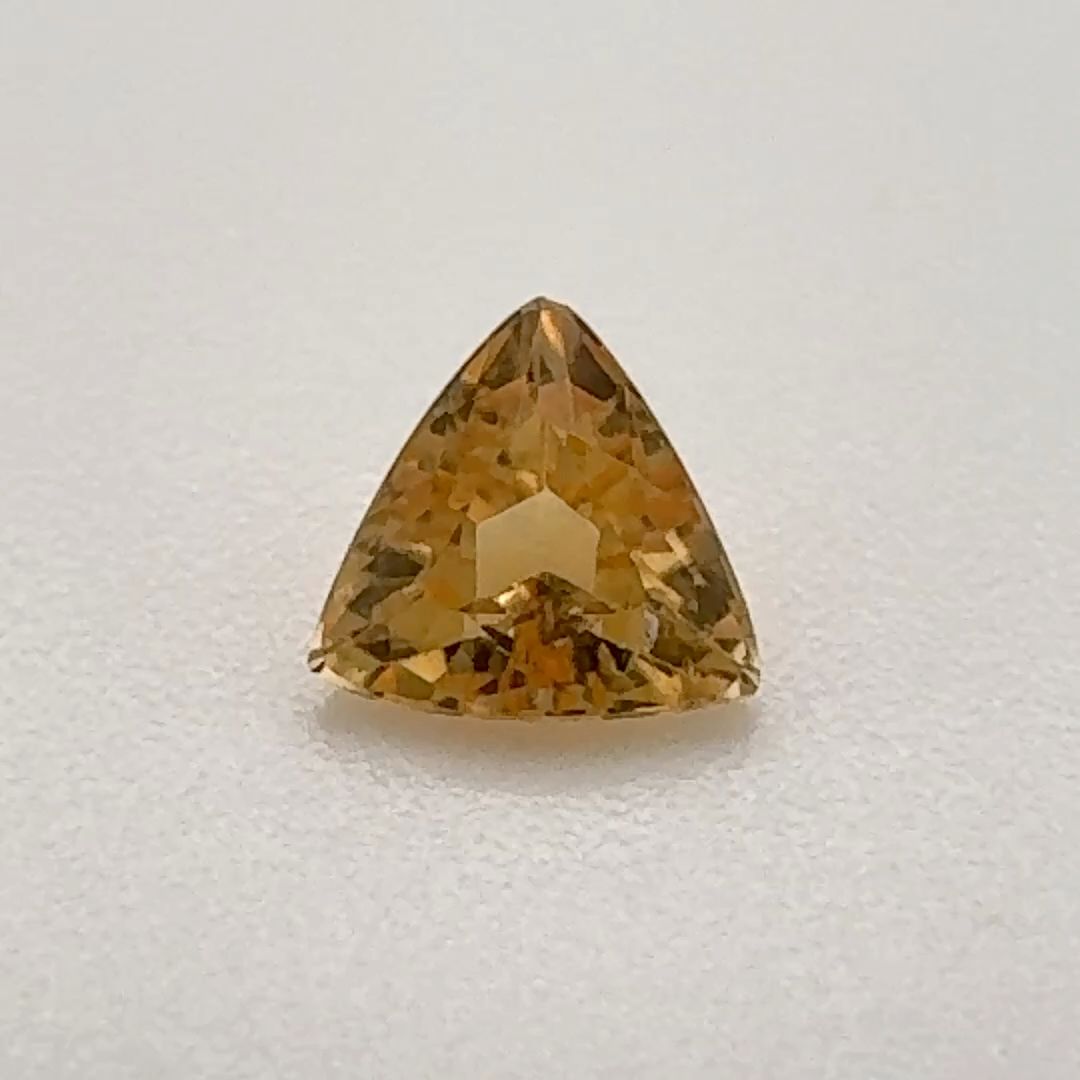 0.40 ct Topaz