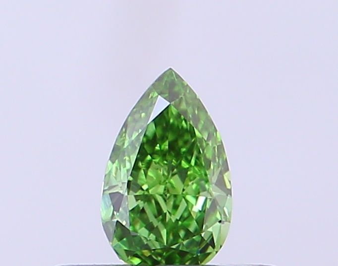 0.22 CT Fancy Vivid Green PEAR