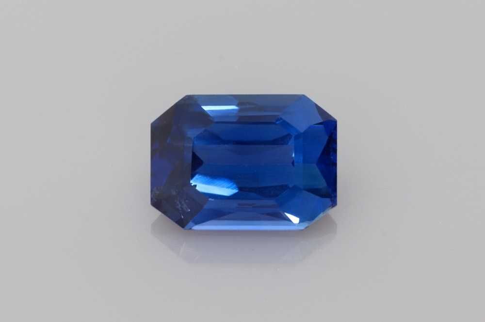 1.96 ct Sapphire