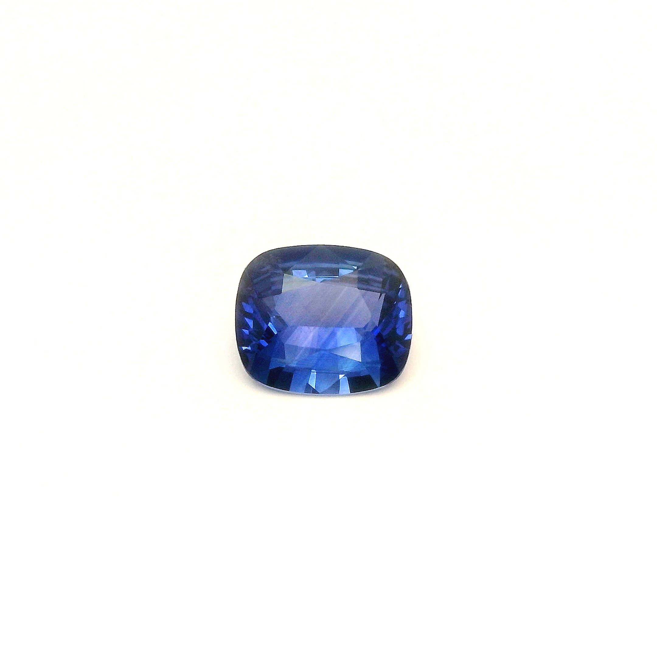 1.34 ct Cushion sapphire