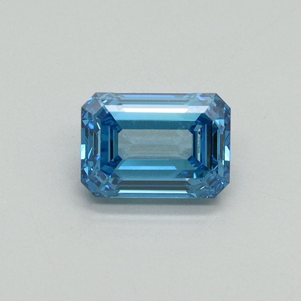 fancy color lab diamond
